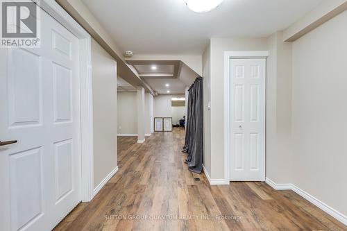 10 Anne Court, Grimsby, ON - Indoor Photo Showing Other Room