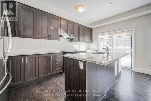 30 Kenneth Wood Crescent, Toronto, ON - Indoor Photo Showing Kitchen With Upgraded Kitchen