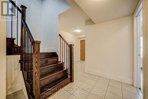 30 Kenneth Wood Crescent, Toronto, ON - Indoor Photo Showing Other Room