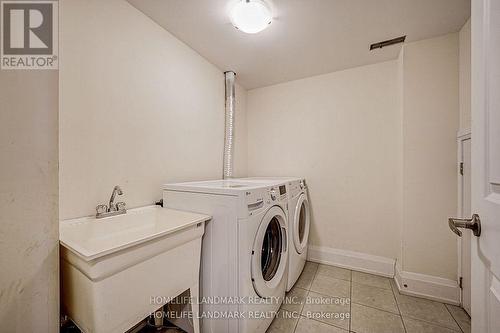 30 Kenneth Wood Crescent, Toronto, ON - Indoor Photo Showing Laundry Room