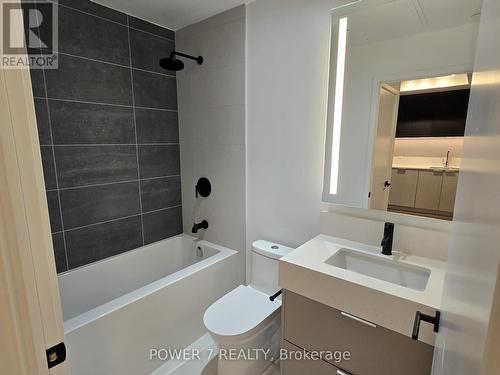 619 - 308 Jarvis Street, Toronto, ON - Indoor Photo Showing Bathroom