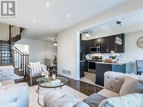 42 Mcpherson Road, Caledon, ON - Indoor Photo Showing Living Room