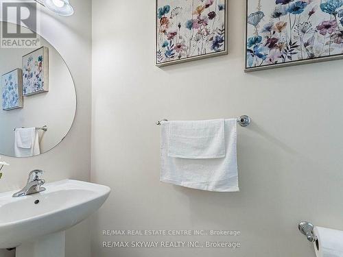 42 Mcpherson Road, Caledon, ON - Indoor Photo Showing Bathroom