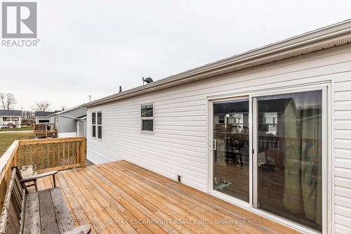 17 Bent Willow Court, Haldimand, ON - Outdoor With Deck Patio Veranda With Exterior