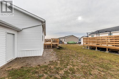 17 Bent Willow Court, Haldimand, ON - Outdoor With Exterior