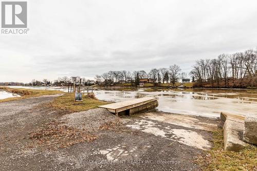 17 Bent Willow Court, Haldimand, ON - Outdoor With View