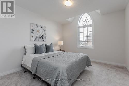 4021 Cachet Court, Lincoln, ON - Indoor Photo Showing Bedroom