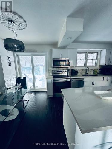 51 Almond Road, London, ON - Indoor Photo Showing Kitchen