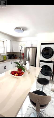 51 Almond Road, London, ON - Indoor Photo Showing Kitchen With Double Sink