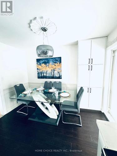 51 Almond Road, London, ON - Indoor Photo Showing Dining Room