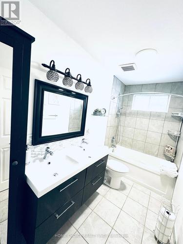 51 Almond Road, London, ON - Indoor Photo Showing Bathroom