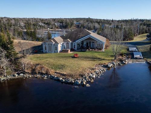 80 Joan Elizabeth Way, Porters Lake, NS 