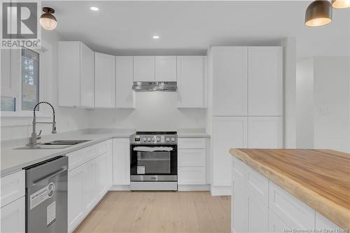 14 Jefferies Downs, Quispamsis, NB - Indoor Photo Showing Kitchen