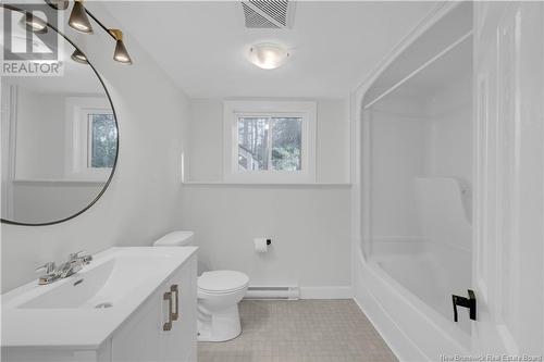 14 Jefferies Downs, Quispamsis, NB - Indoor Photo Showing Bathroom