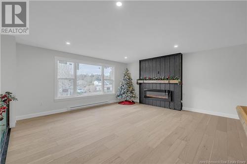 14 Jefferies Downs, Quispamsis, NB - Indoor With Fireplace