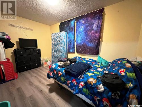 126 Y Avenue S, Saskatoon, SK - Indoor Photo Showing Bedroom