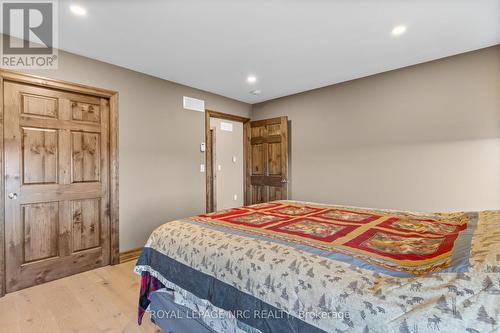 754 Cope Road, Welland (765 - Cooks Mills), ON - Indoor Photo Showing Bedroom