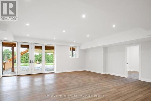 101 Sladden Court, Blue Mountains (Thornbury), ON - Indoor Photo Showing Other Room