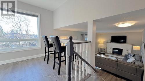 7 Beckett Avenue, East Gwillimbury, ON - Indoor Photo Showing Other Room With Fireplace