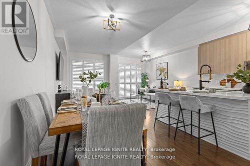 72 Tundra Road, Caledon, ON - Indoor Photo Showing Dining Room