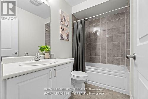 72 Tundra Road, Caledon, ON - Indoor Photo Showing Bathroom