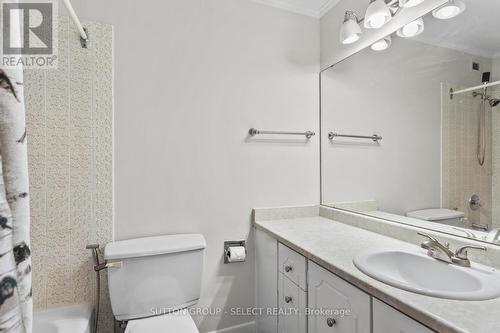 54 - 754 Wilkins Street, London, ON - Indoor Photo Showing Bathroom