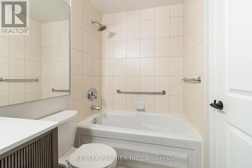 229 - 58 Marine Parade Drive, Toronto, ON - Indoor Photo Showing Bathroom