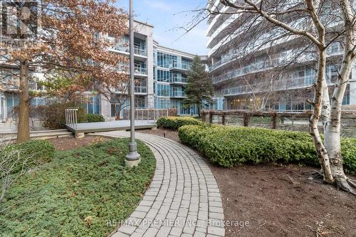 229 - 58 Marine Parade Drive, Toronto, ON - Outdoor