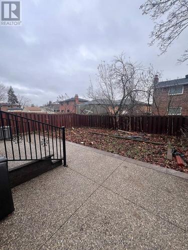 38 Hockley Path, Brampton, ON - Outdoor