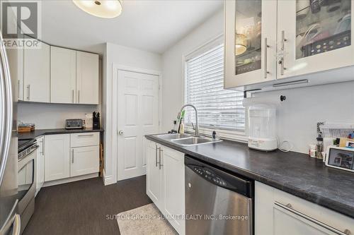 Upper - 9 Grenadier Drive, Hamilton, ON - Indoor Photo Showing Kitchen With Stainless Steel Kitchen With Double Sink With Upgraded Kitchen