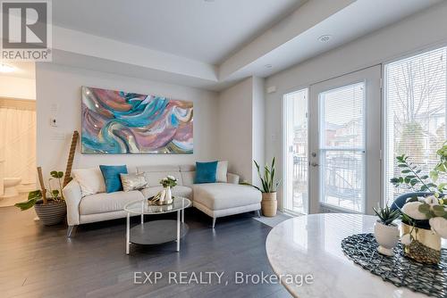 36 - 250 Sunny Meadow Boulevard, Brampton (Sandringham-Wellington), ON - Indoor Photo Showing Living Room