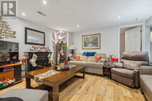 Lower - 9 Grenadier Drive, Hamilton, ON - Indoor Photo Showing Living Room