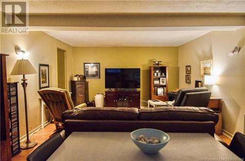 56 Monarch Drive, Quispamsis, NB - Indoor Photo Showing Living Room