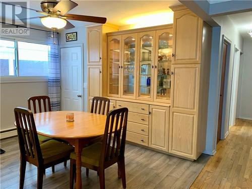 3373 Errington, Chelmsford, ON - Indoor Photo Showing Dining Room