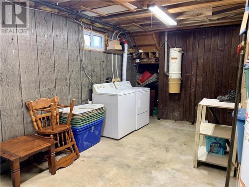 3373 Errington, Chelmsford, ON - Indoor Photo Showing Laundry Room