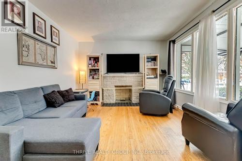 1215 Michael Street, London, ON - Indoor Photo Showing Living Room With Fireplace