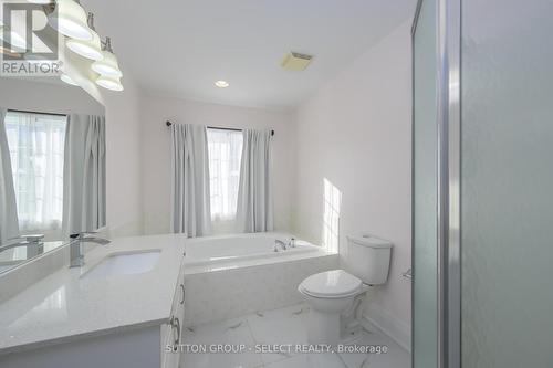 16 - 519 Riverside Drive, London, ON - Indoor Photo Showing Bathroom