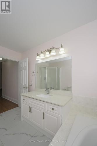 16 - 519 Riverside Drive, London, ON - Indoor Photo Showing Bathroom