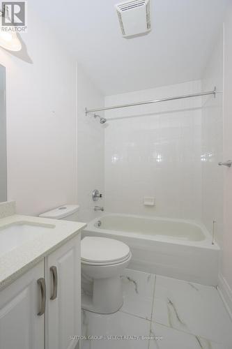 16 - 519 Riverside Drive, London, ON - Indoor Photo Showing Bathroom