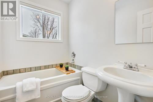 6099 James Bell Drive, Ottawa, ON - Indoor Photo Showing Bathroom