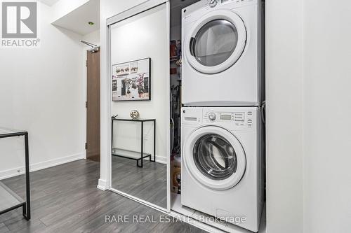 806 - 38 Iannuzzi Street, Toronto, ON - Indoor Photo Showing Laundry Room