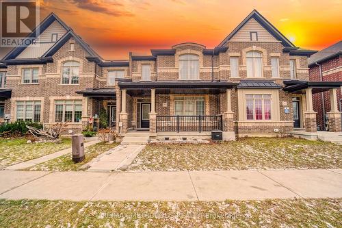 203 Beechborough Crescent, East Gwillimbury, ON - Outdoor With Facade