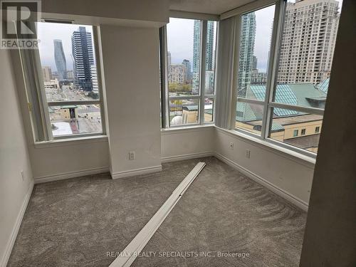 1111 - 4080 Living Arts Drive, Mississauga, ON - Indoor Photo Showing Other Room