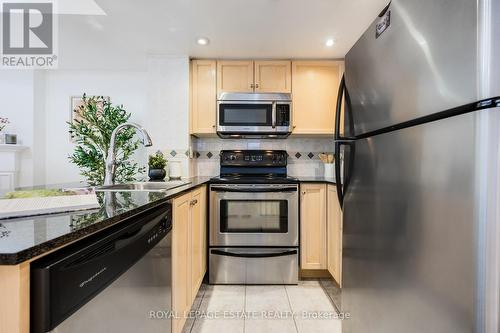 1203 - 22 Laidlaw Street, Toronto, ON - Indoor Photo Showing Kitchen