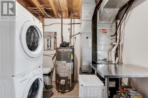 2574 George, Windsor, ON - Indoor Photo Showing Laundry Room