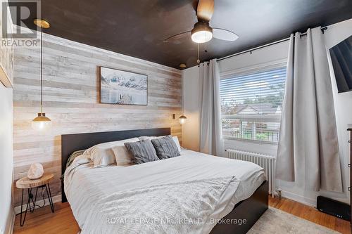 65 Parkview Road, St. Catharines (445 - Facer), ON - Indoor Photo Showing Bedroom