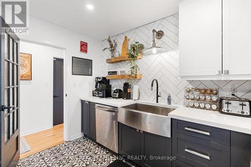 65 Parkview Road, St. Catharines (445 - Facer), ON - Indoor Photo Showing Kitchen