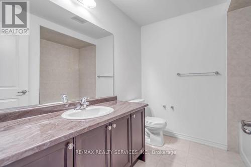 9 Copeman Avenue, Brantford, ON - Indoor Photo Showing Bathroom