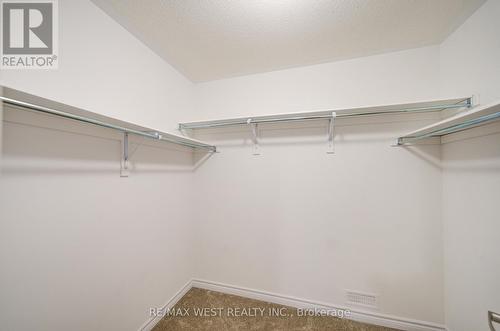 319 Ridley Crescent, Southgate, ON - Indoor With Storage