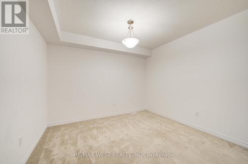 319 Ridley Crescent, Southgate, ON - Indoor Photo Showing Other Room